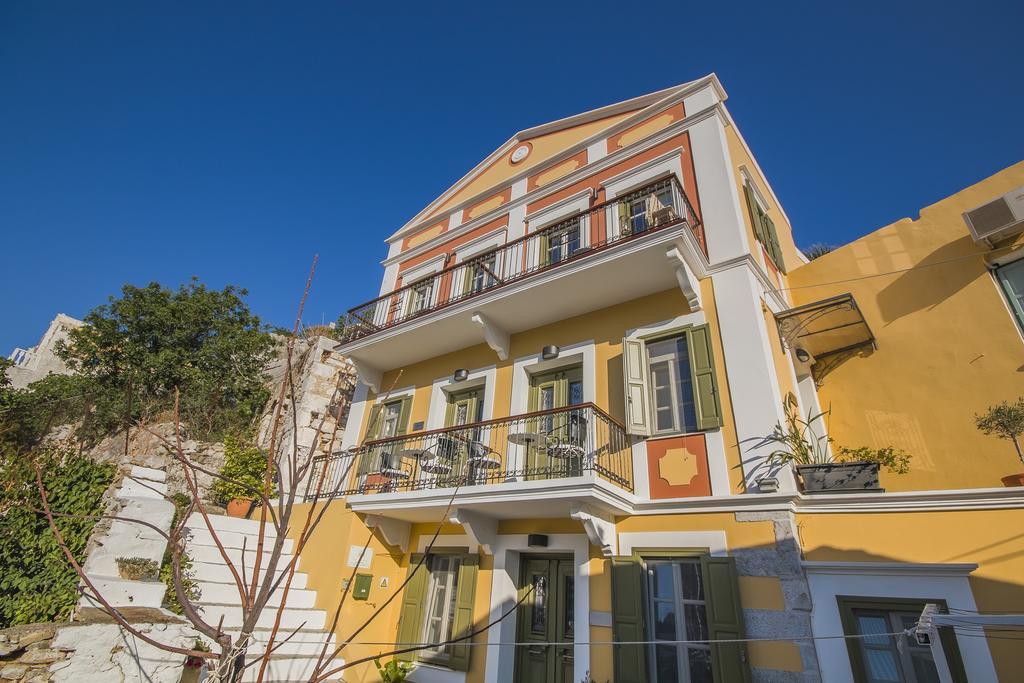 Thea Aparthotel Sými Luaran gambar