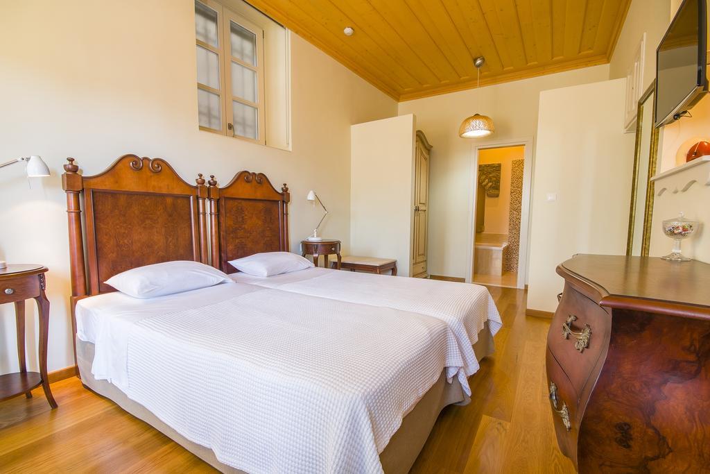 Thea Aparthotel Sými Luaran gambar